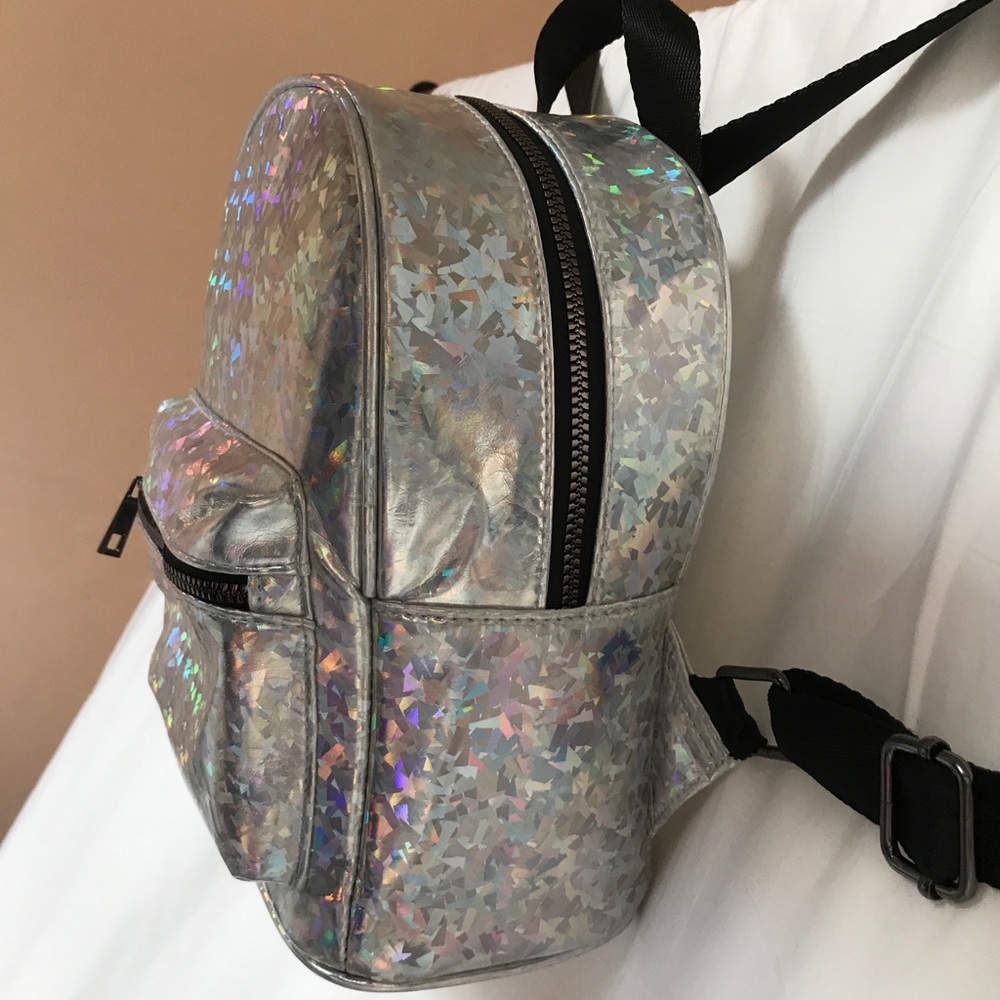 Backpack - Picture 3 of 3